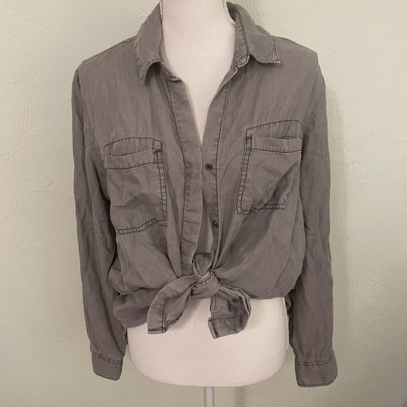 Gray Button Down Shirt with Split Hem Back - Picture 2 of 10